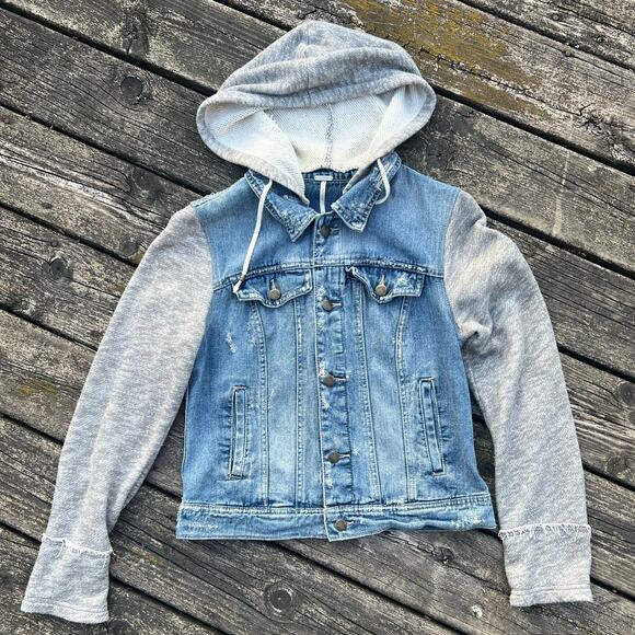 Free People Denim Sweater Jacket M Removable Hoodie Distressed Cotton EUC - Picture 1 of 6